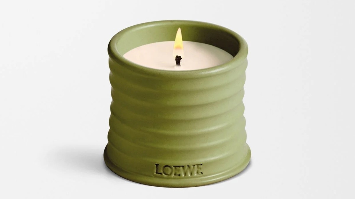 Kerze Loewe
