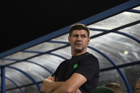 epa10825872 Al Ittifaq coach Steven Gerrard looks on during the Saudi Professional Soccer League match between Al Hilal and Al Ittifaq in Riyadh, Saudi Arabia, 28 August 2023. EPA/STRINGER