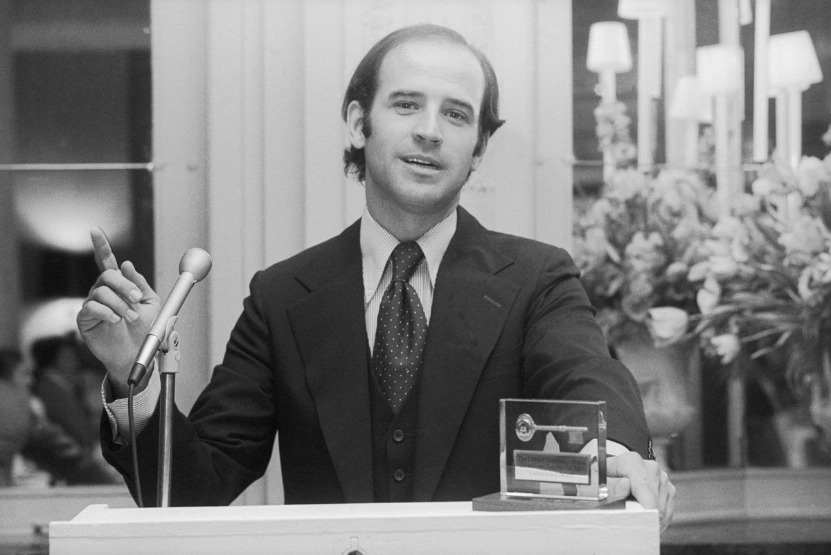U.S. Senator Joseph Biden of Delaware addresses Drexel University Alumni. Biden was the youngest U.S. Senator at that time.