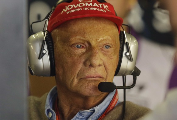 FILE - In this Nov. 10, 2017 file photo former Austrian Formula One driver Niki Lauda stands in the Mercedes pit during the first free practice at the Interlagos race track in Sao Paulo, Brazil. Austr ...