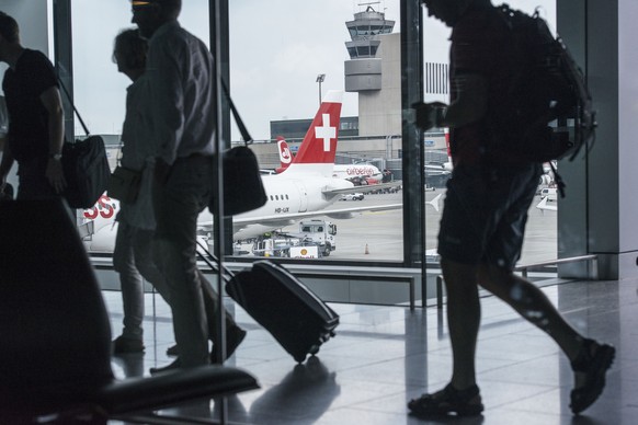 Flugpassagiere verstärkt im Visier des NDB.