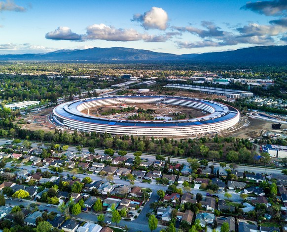 Apple-Hauptsitz: Google, Facebook und Apple übertrumpfen sich gegenseitig mit immer noch gigantischeren Firmenzentralen im Silicon Valley.