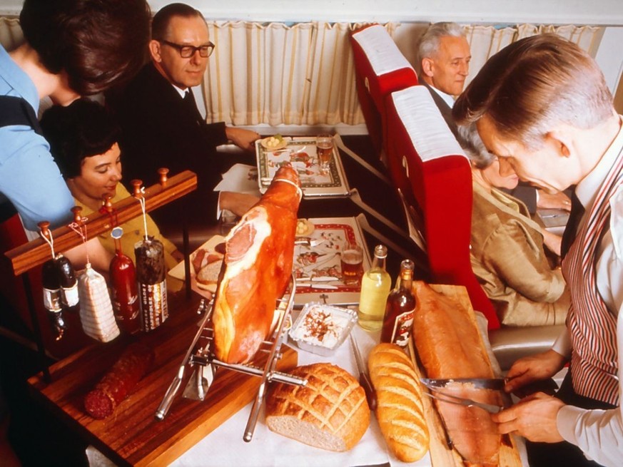 Charcuterie sliced to order on Scandinavian Airlines in the 1960s. 

https://img.atlasobscura.com/E1nILhnIQexTPs5Rntq8Un2JPQAzWFaqg3ThHQsxIvo/rs:fill:12000:12000/q:81/sm:1/scp:1/ar:1/aHR0cHM6Ly9hdGxh/ ...