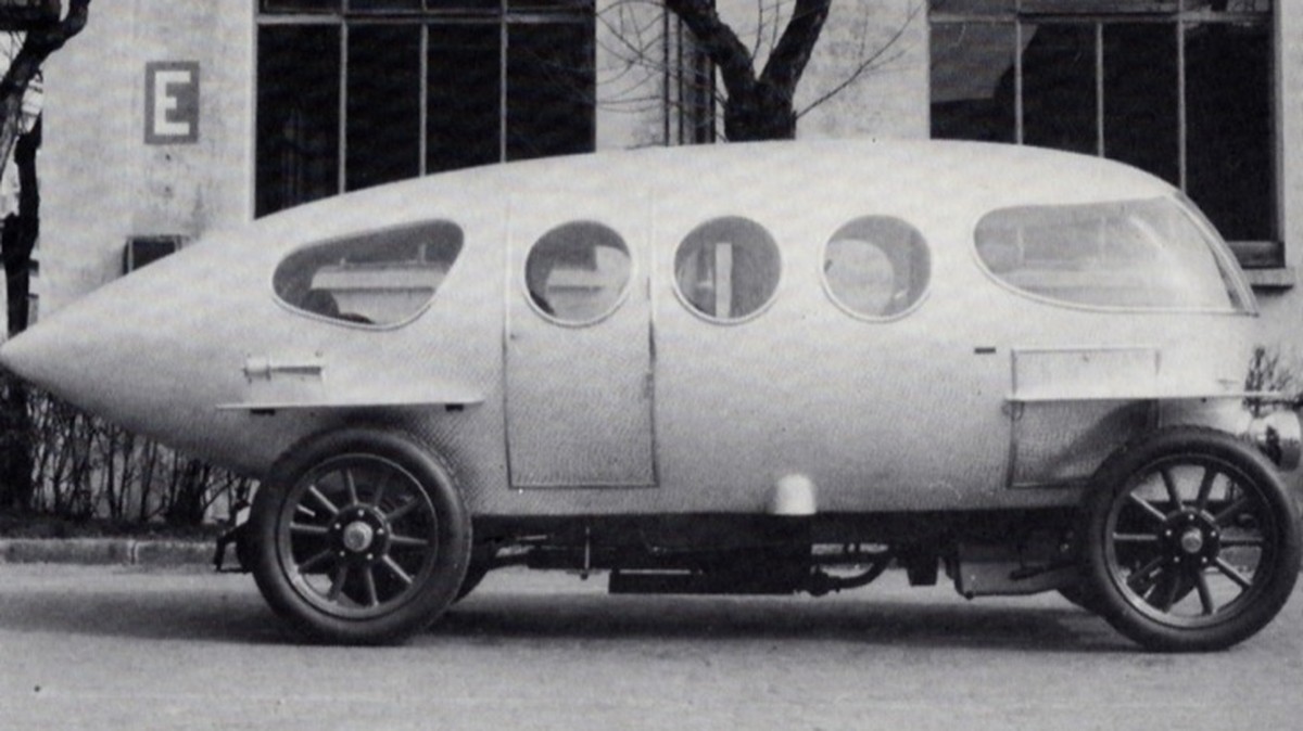 http://www.carstyling.ru/en/entry/↑ A.L.F.A 40/60 HP Aerodinamica by Castagna (1914): Siluro Ricotti A_L_F_A_40_60_HP_Aerodinamica_by_Castagna_1914_Siluro_Ricotti/images/3822/