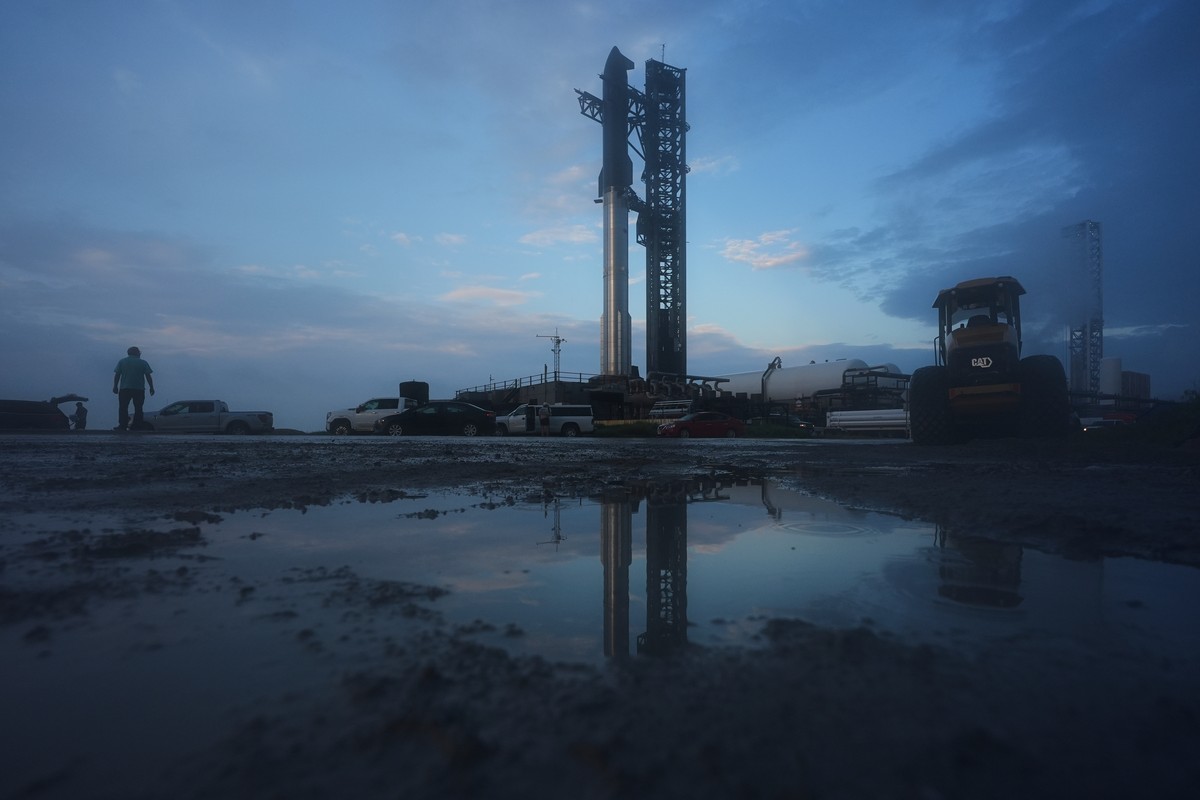 SpaceX's mega rocket Starship is prepared for a test flight in Starbase, Texas, Sunday, Aug. 24, 2025. (AP Photo/Eric Gay)
SpaceX Starship Launch
