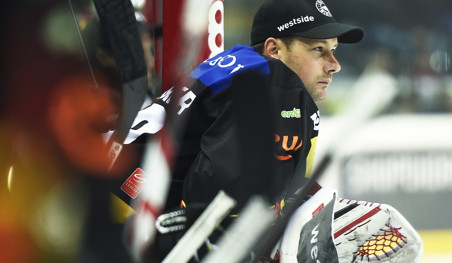 Marco Bührer schaut nach den Spielen gerne in der Garderobe vorbei.