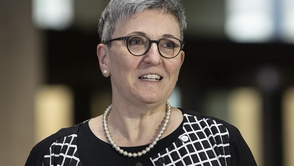 Nicoletta della Valle, Direktorin Bundesamt fuer Polizei, fedpol, spricht an einer Medienkonferenz, am Montag, 10. Mai 2021, in Bern. (KEYSTONE/Peter Schneider)