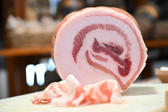Pancetta arrotolata