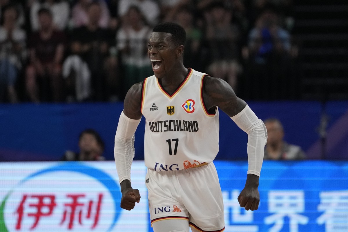 Dennis Schröder sera le porte-drapeau de l'Allemagne à Paris.
