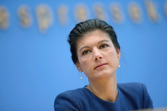 epa06225617 Sahra Wagenknecht, parliamentary group co-leader and co-top candidate for the general elections of the German 'The Left' (Die Linke) party speaks during a news conference in Berlin, German ...