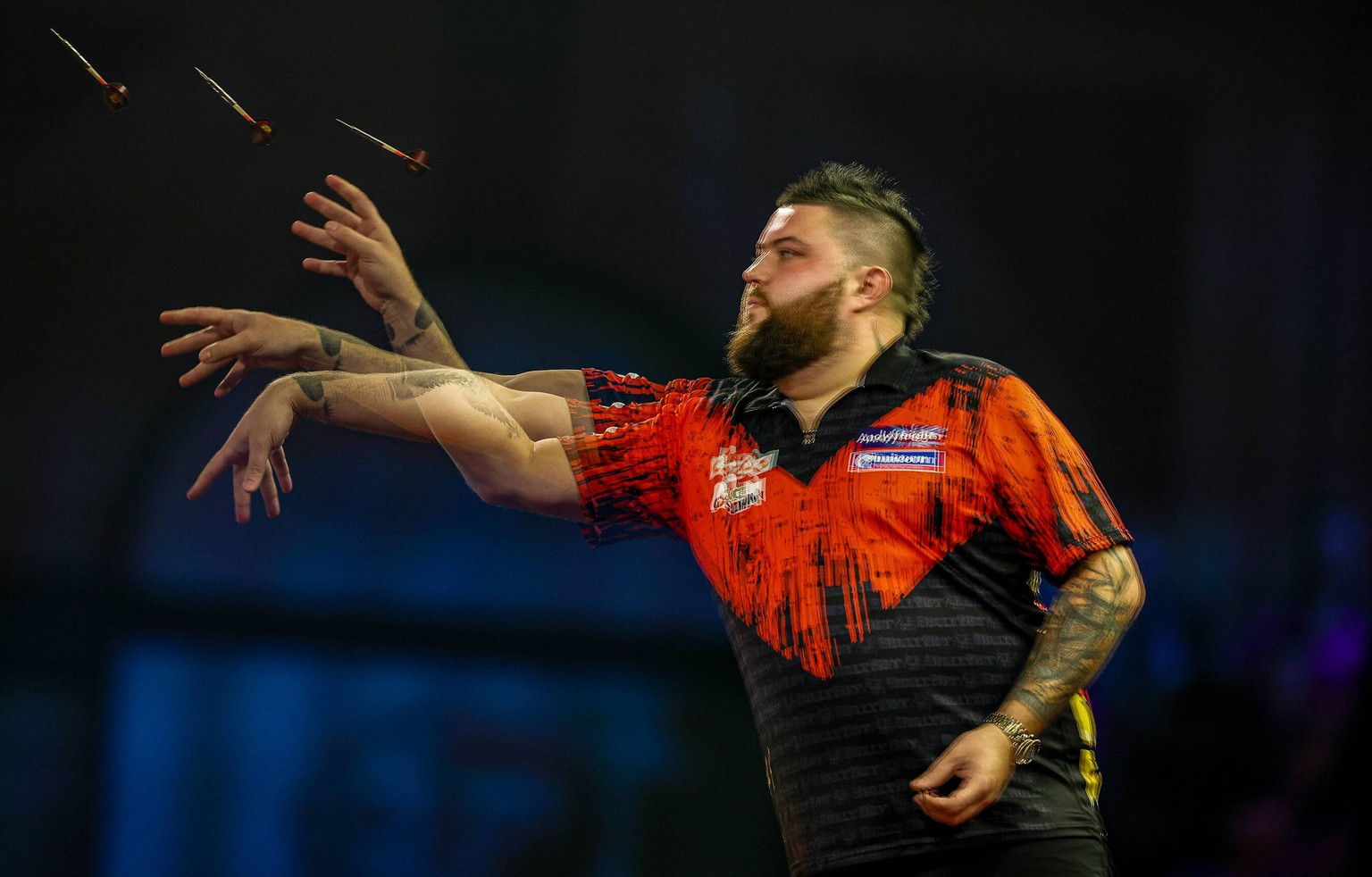 Darts PDC World Darts Championship Michael Smith throws during the PDC World Darts Championship Semi Final at Alexandra Palace, London, United Kingdom on 2 January 2023. Editorial use only PUBLICATION ...