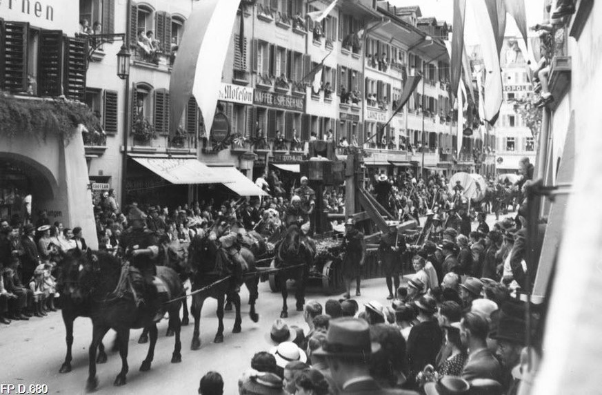 1939: Laupenschlachtfeier, Aarbergergasse.