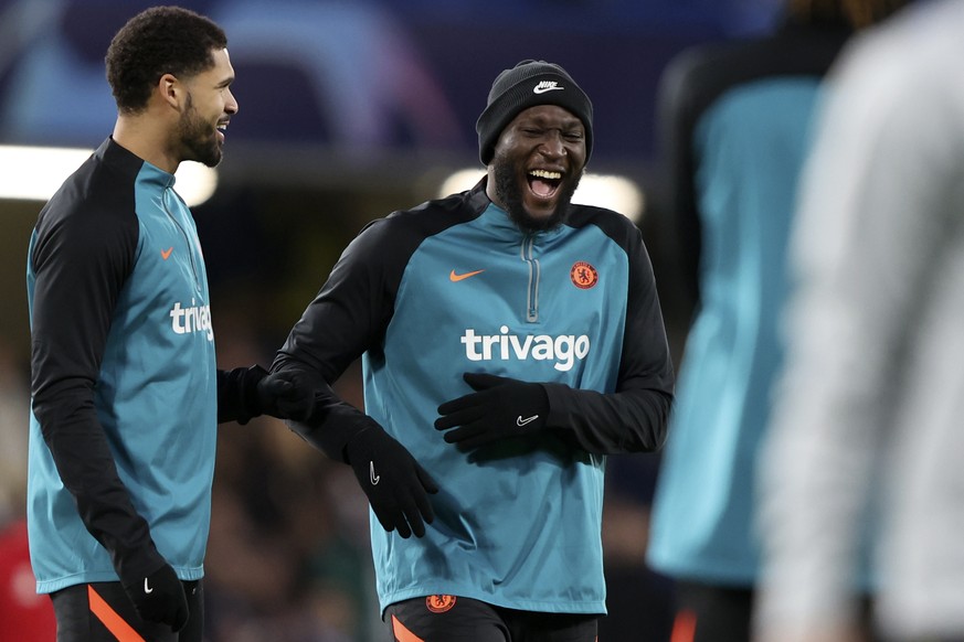 Chelsea&#039;s Romelu Lukaku laughs during warmup before the Champions League round of 16, first leg, soccer match between Chelsea and LOSC Lille at Stamford Bridge stadium in London, Tuesday, Feb. 22 ...