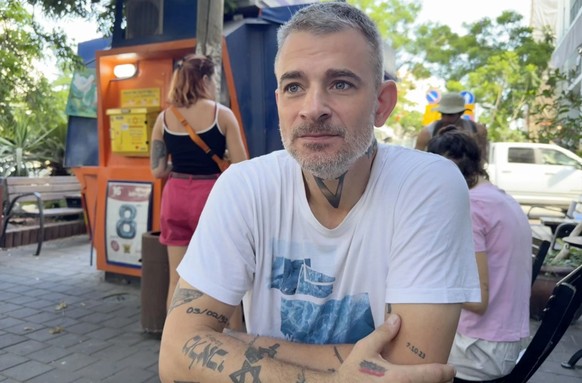 Avi Motola