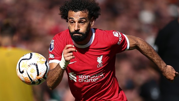 epa10838017 Mohamed Salah of Liverpool in action during the English Premier League soccer match between Liverpool FC and Aston Villa FC in Liverpool, Britain, 03 September 2023. EPA/ADAM VAUGHAN EDITO ...