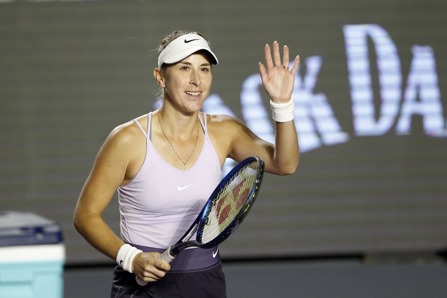 epa10249862 Sweden&#039;s Belinda Bencic celebrates winning a match against Canada&#039;s Leylah Fernandez at the Guadalajara Open Akron WTA 1000 tournament, at the Pan American Tennis Center in Guada ...