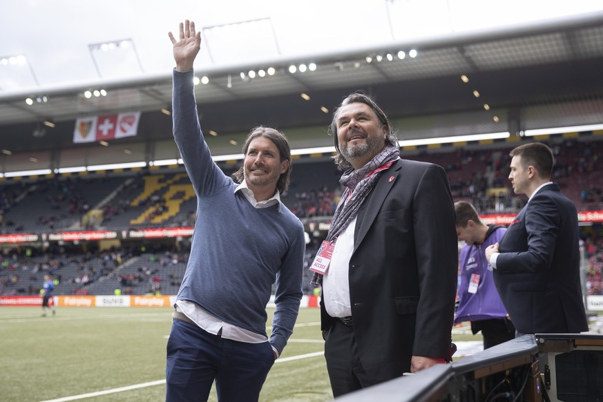 Thuns Sportchef Andres Gerber, links, und Thuns Praesident Markus Luethi, vor dem Schweizer Fussball Cupfinalspiel zwischen dem FC Basel und dem FC Thun, am Sonntag 19. Mai 2019, im Stade de Suisse in ...