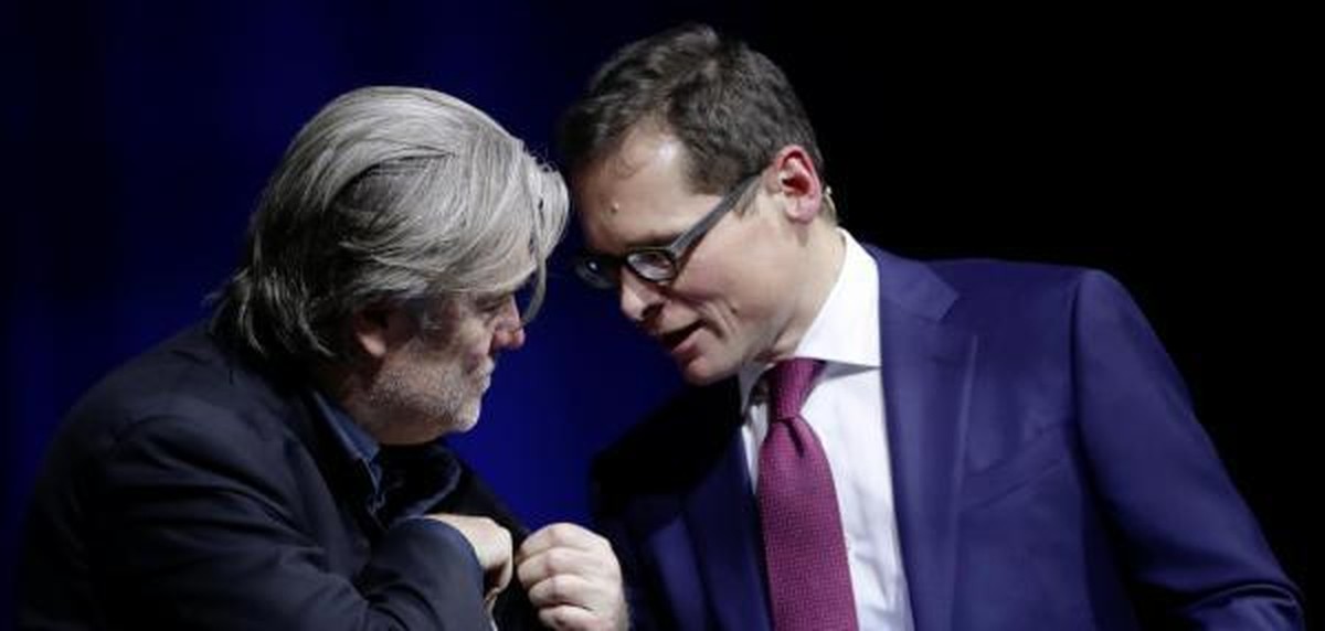 Steve Bannon macht den Trump: Jetzt steht ihm das Wasser bis zum Hals
Steve Bannon.
Rechtspopulist. What else.

Und ja. Wer SVP wählt, wählt Trump und Konsorten.