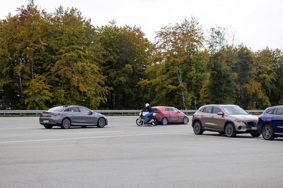 Mercedes-Benz Insight Safety