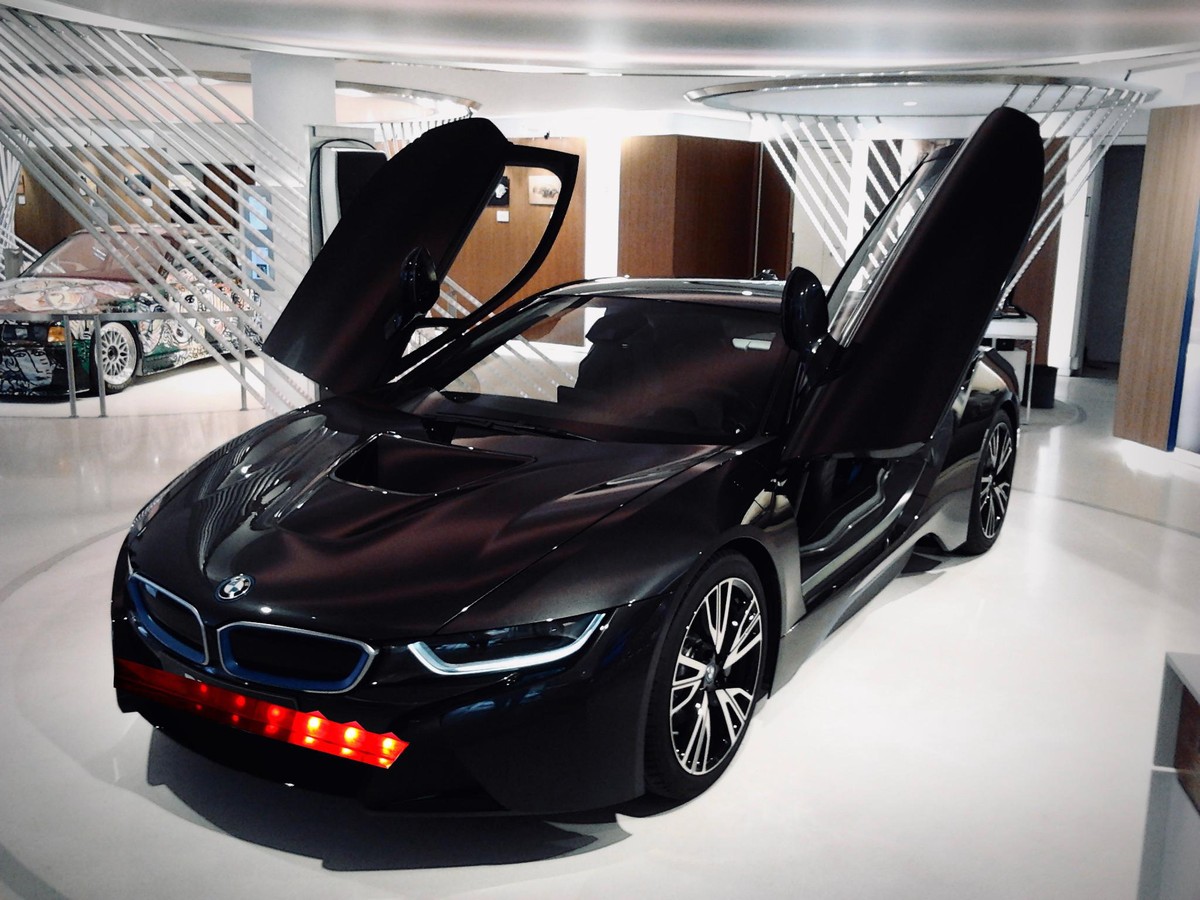 fake k.i.t.t. knight rider BMW