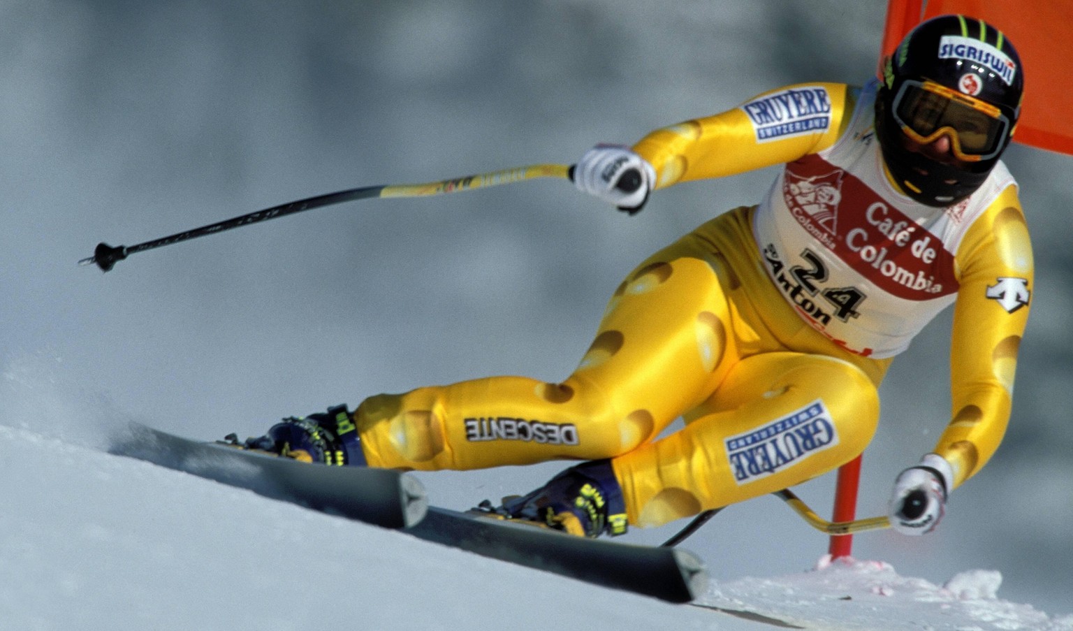 Heidi Zeller-Bähler im legendären Käse-Dress von Swiss Ski.