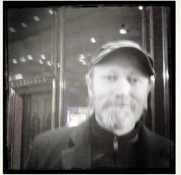 Lars Mikkelsen. Auch unscharf scharf.