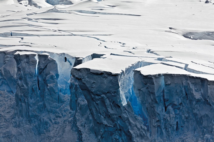 Risse im arktischen Eis: Aus dem Bildband «Melting Away» der Fotografin Camille Seamans