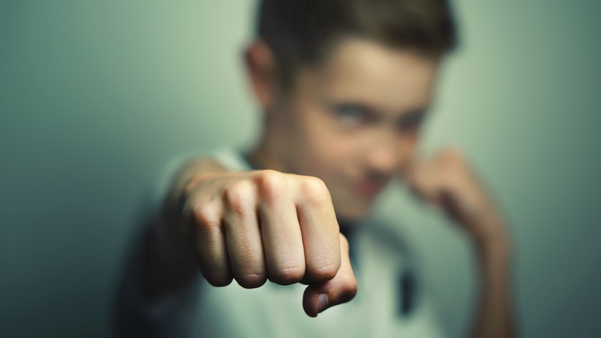 Kid Kind angry wütend wuetend Shutterstock Child