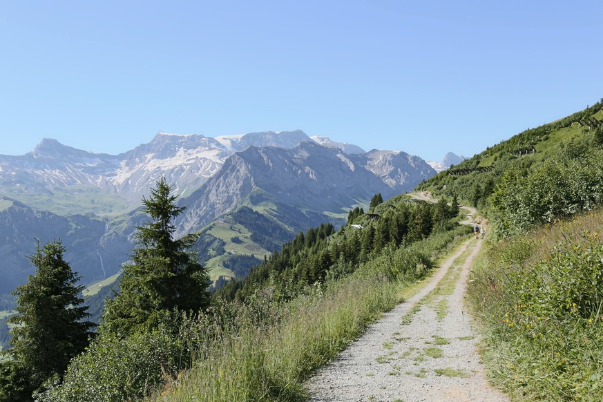 Tschentenalp Bahn Adelboden Herbstwanderung Nebelmeer Rauszeit