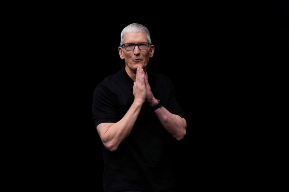 FILE - Apple CEO Tim Cook speaks on stage during an announcement of new products at Apple Park in Cupertino, Calif., Sept. 9, 2025. (AP Photo/Godofredo A. Vásquez, File)
Tim Cook
