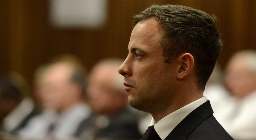 Oscar Pistorius war wegen fahrlässiger Tötung verurteilt worden. Nun muss er sich dem Vorwurf des Mordes stellen.