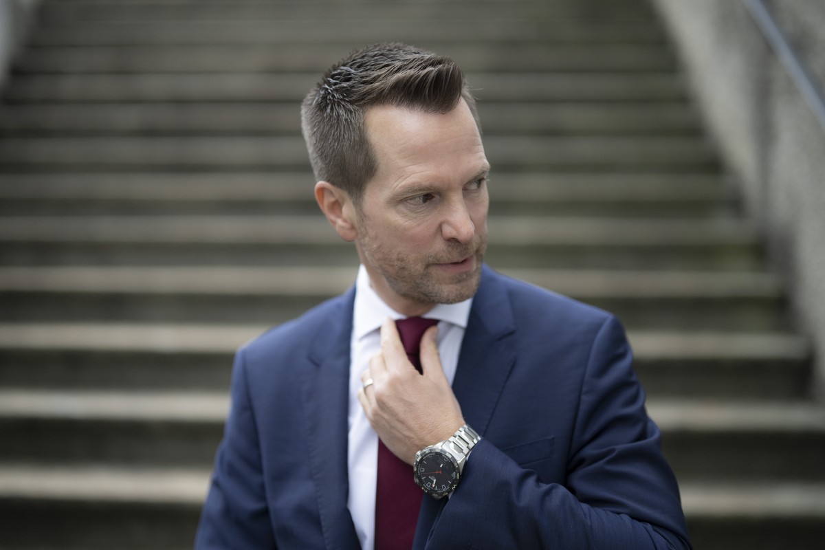 Nationalrat Pascal Schmid (SVP-TG) posiert fuer ein Portrait, aufgenommen am Dienstag, 13. Oktober 2026, in Weinfelden. (KEYSTONE/Gian Ehrenzeller)