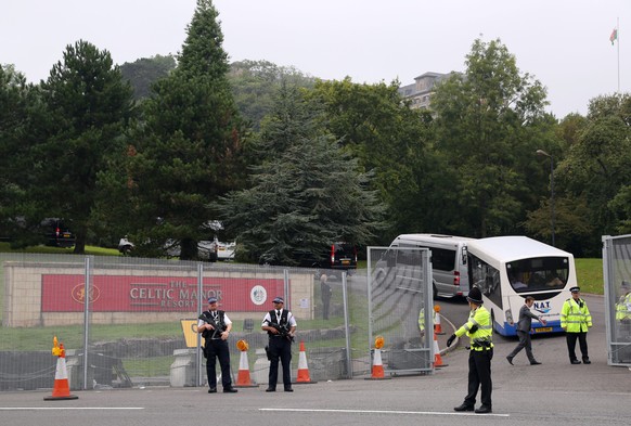 Die Sperren vor dem schwer bewachten Luxusresort, in dem der NATO-Gipfel stattfand.