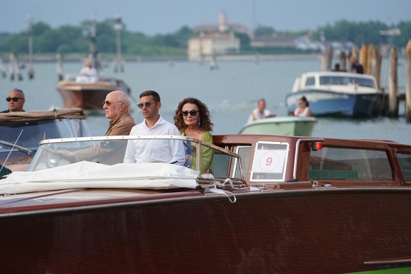 epa12199689 Fashion designer Diane von Furstenberg (C) leaves the Gritti Palace Hotel in Venice, Italy, 26 June 2025, on the day the wedding celebrations of Amazon's founder Jeff Bezos and Lauren ...