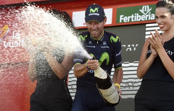 Champagner-Dusche für den Sieger.