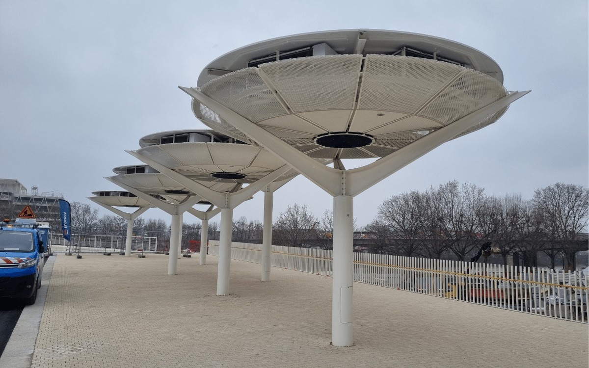 Alors que des filtres à pollution ont déjà été installés dans le village olympique, la question de la clim' lacère Paris.