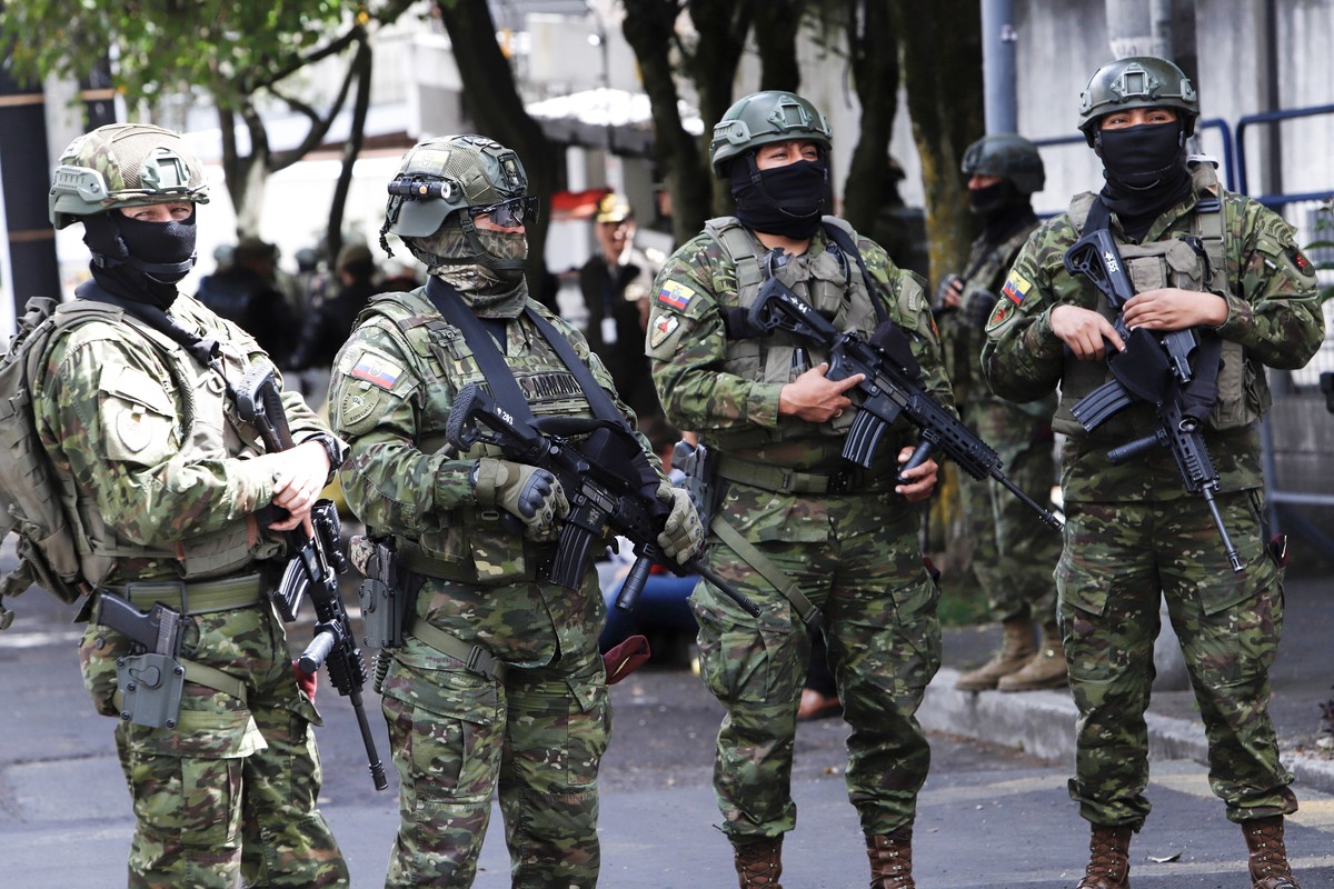 Une fusillade dans une salle de billard fait 7 morts en Equateur