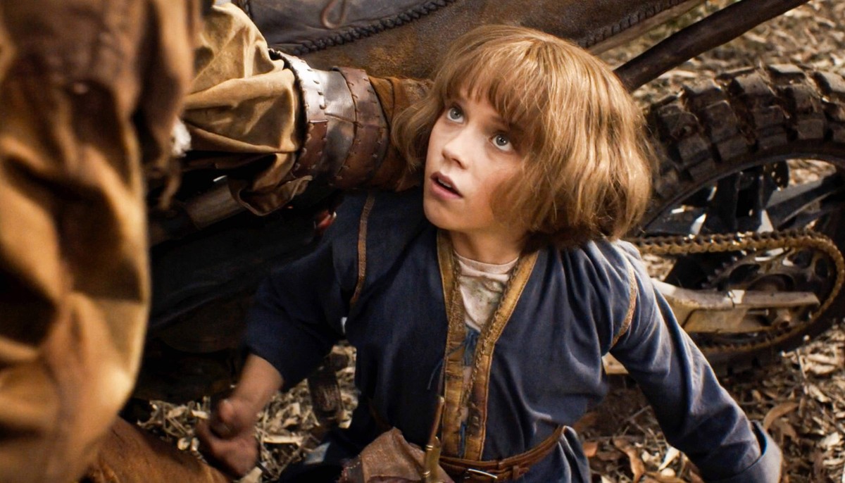 Alyla Browne USA. Alyla Browne in CWarner Bros. Pictures new film: Furiosa: A Mad Max Saga 2024. Plot: The origin story of renegade warrior Furiosa before she teamed up with Mad Max in Fury Road . LMK ...