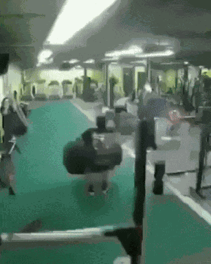 Гифка в спортзале