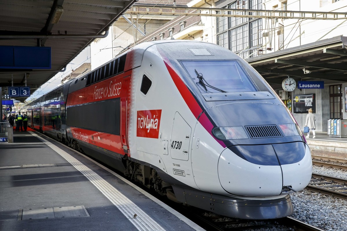 Cinq liaisons entre Paris, Genève, Lausanne Bâle et Zurich tomberont à l'eau vendredi.