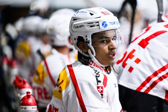 Switzerland's Noah Delemont reacts during a friendly ice hockey match between France and Switzerland, at the Palais des Sports stadium, in Megeve, France, Friday, April 15, 2022. (KEYSTONE/Jean-Christophe Bott)
