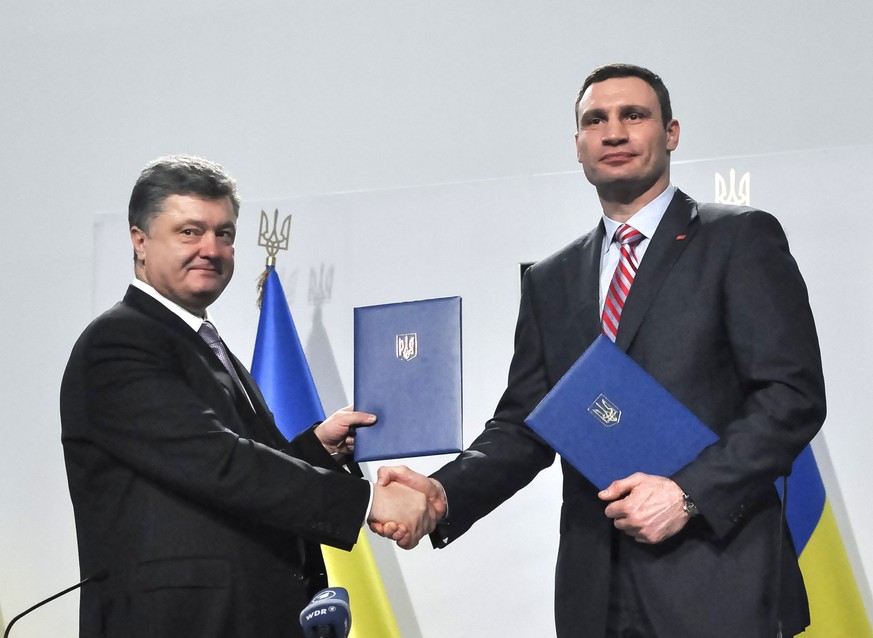 Vitali Klitschko und Pjotr Poroschenko (links) sind sich einig.