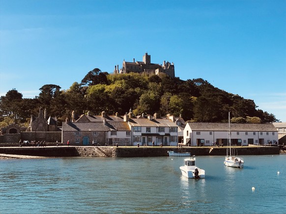 Traumjob ausgeschrieben: St. Michael&#039;s Mount sucht Castle Officer\nEin wunderbarer Fleck und absolut sehenswert!ð¤ð»ðCornwall rocks!!
Ich sollte mich bewerben...ð¬ð¤¯