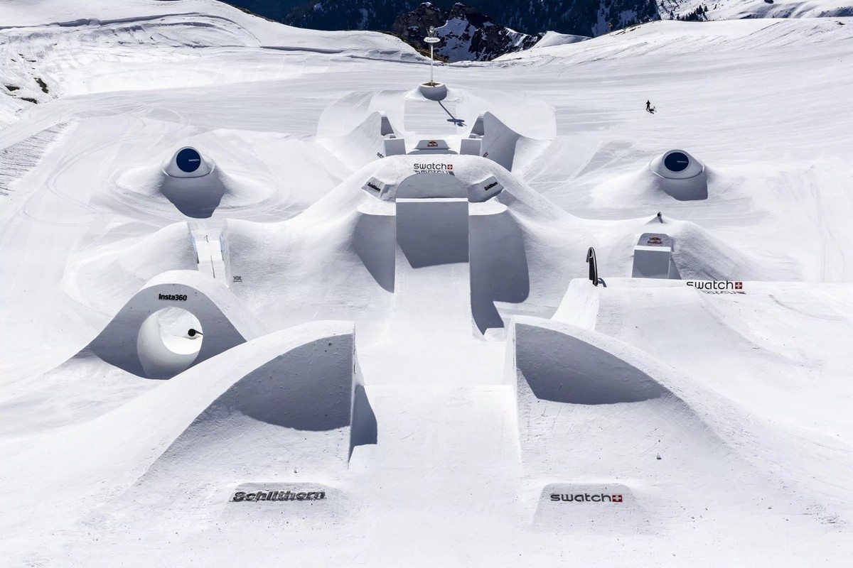 Un impressionnant dispositif de neige prenait place chaque année dans les Alpes bernoises.