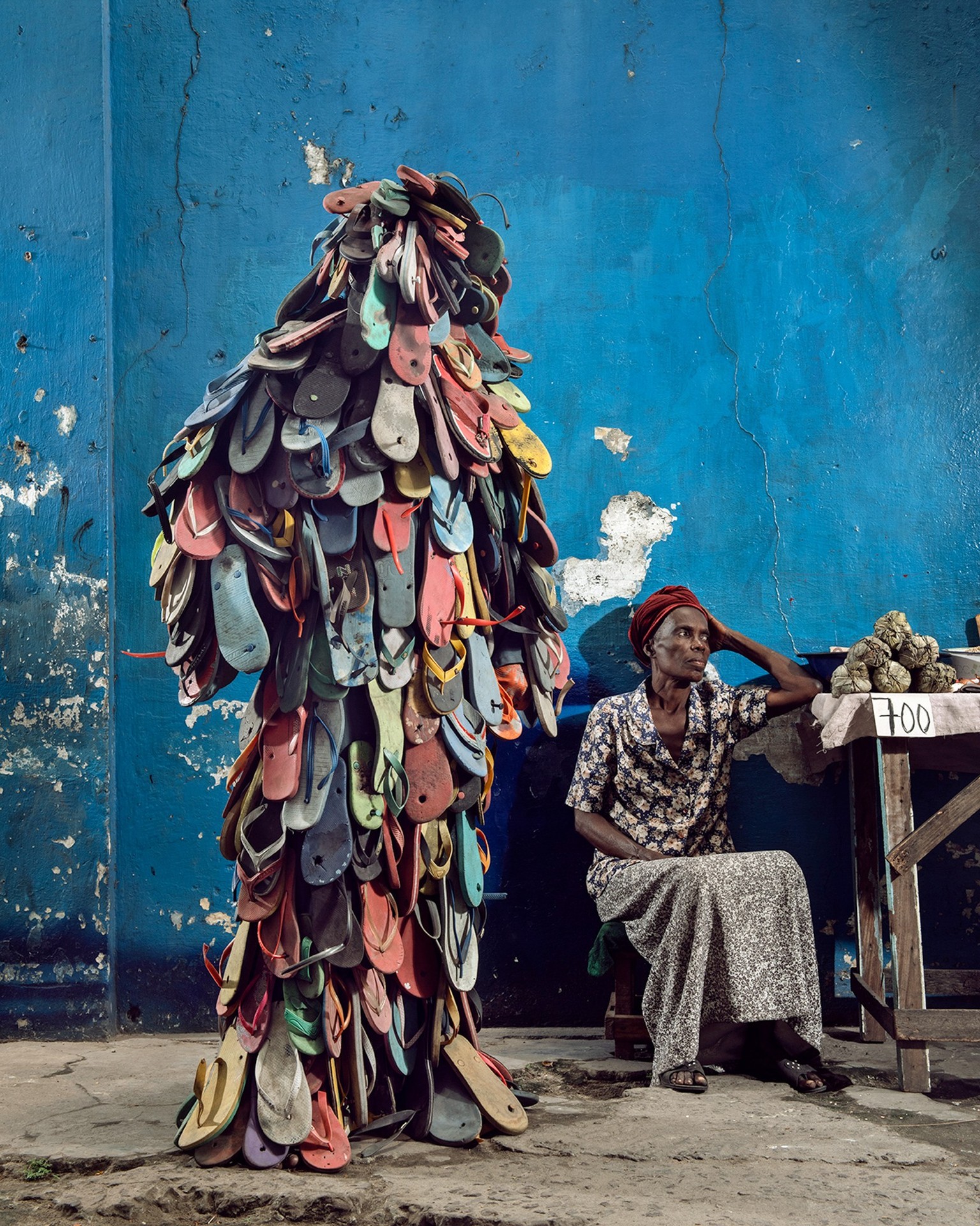 Homo detritus - Stephan Glaudieu Académie des Beaux-Arts de Kinshasa Demokratische Republik Kongo kunst abfall mode