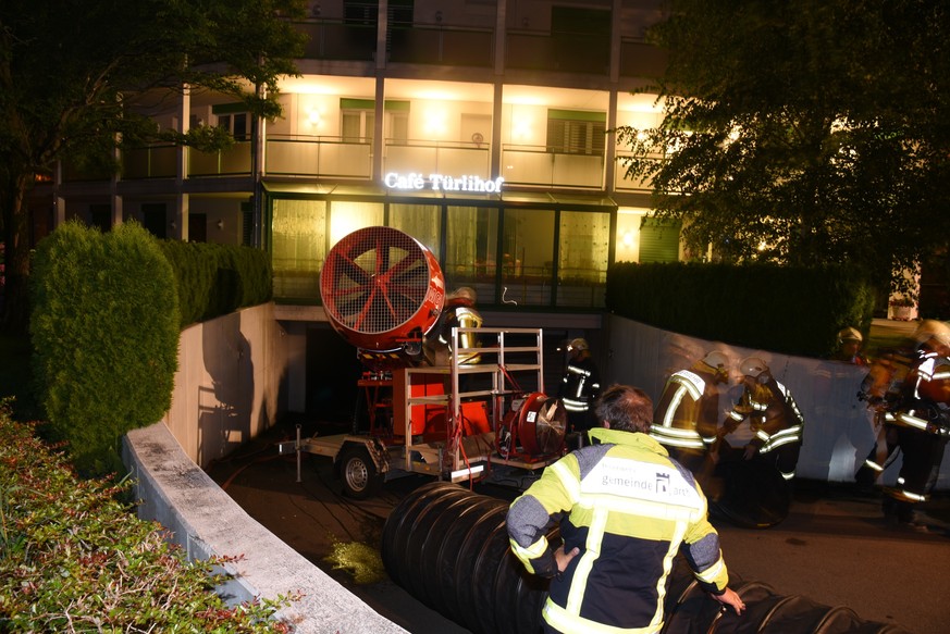 Rund 150 Einsatzkräfte mussten für die Bekämpfung des Brandes aufgeboten werden.