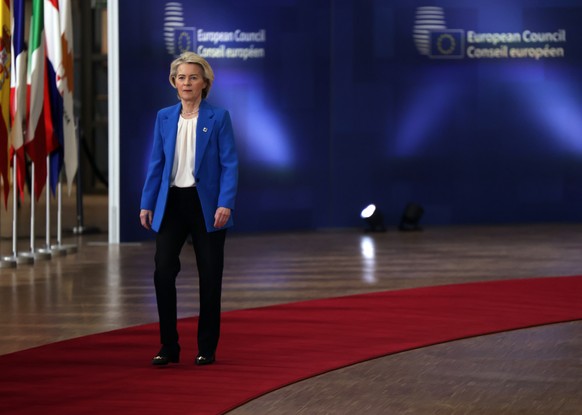 epa12600144 EU Commission President Ursula von der Leyen attends the EU Council Summit in Brussels, Belgium, 18 December 2025. EU leaders are meeting to discuss the latest developments in Ukraine, the ...