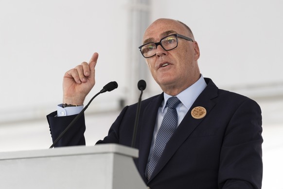 Bundesrat Martin Pfister haelt die Festansprache an der Baarer 1. August Feier, fotografiert am Samstag, 1. August 2026 in Baar. (KEYSTONE/Gaetan Bally)