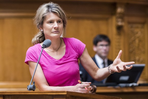 Barbara Steinemann, SVP-ZH, spricht zur Grossen Kammer, an der Sommersession der Eidgenoessischen Raete, am Montag, 4. Juni 2018 im Nationalrat in Bern. (KEYSTONE/Alessandro della Valle)