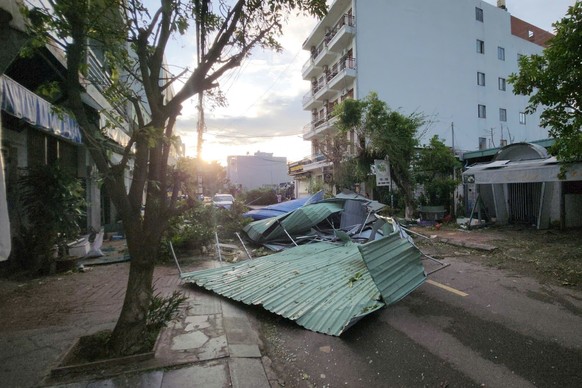 Debris sits on a road in Gai Lai, Vietnam, on Friday, Nov. 7, 2025 after Typhoon Kalmaegi lashed the country with fierce winds and torrential rains. (Sy Thang/VNA via AP)
Vietnam-Typhoon Extreme Weath ...
